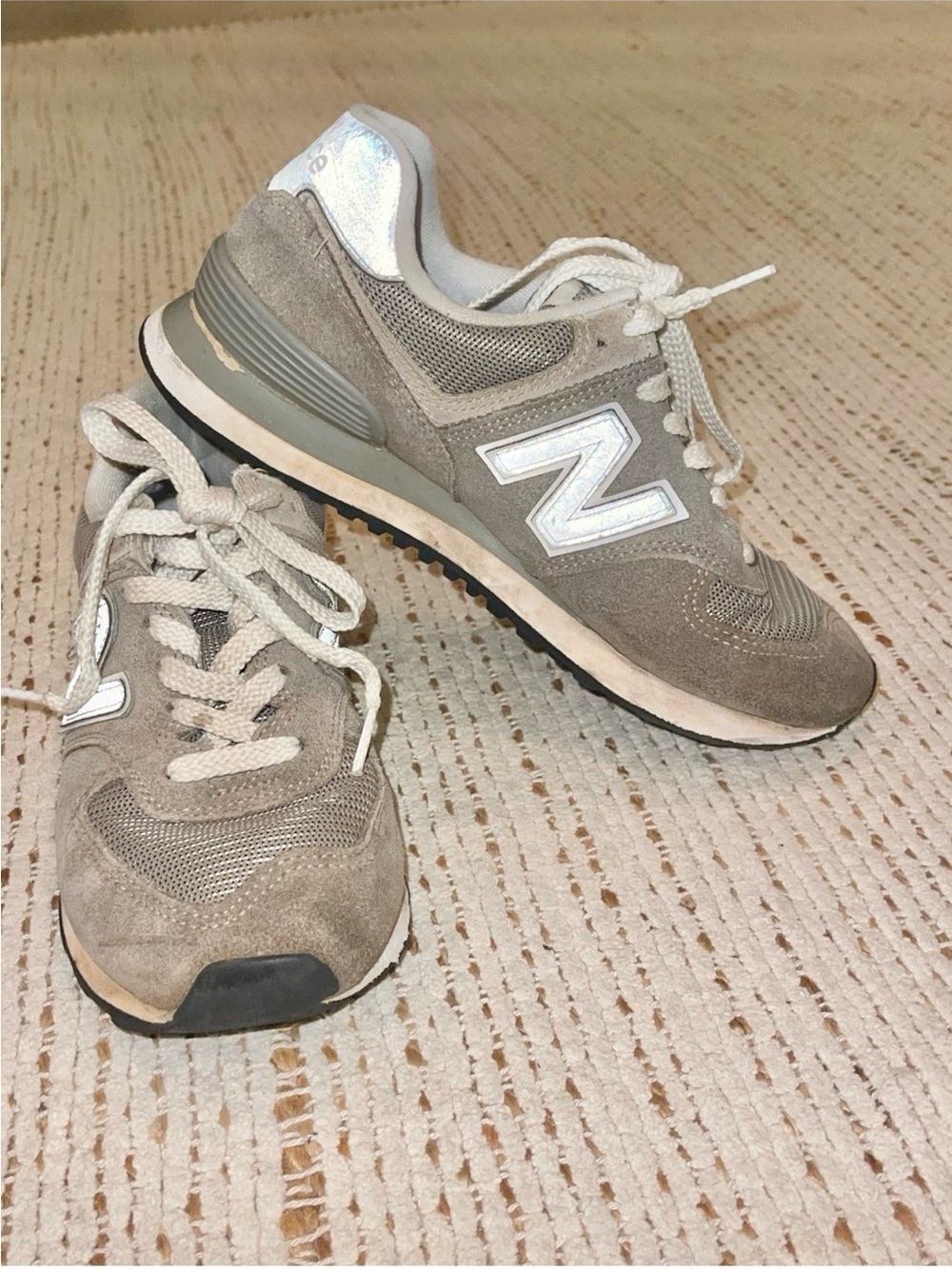 New Balance 574 sneakers